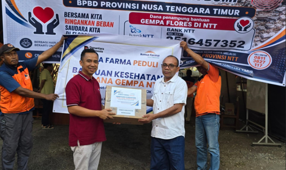 Kimia Farma Distributes Aid to Communities Affected by NTT Earthquake
